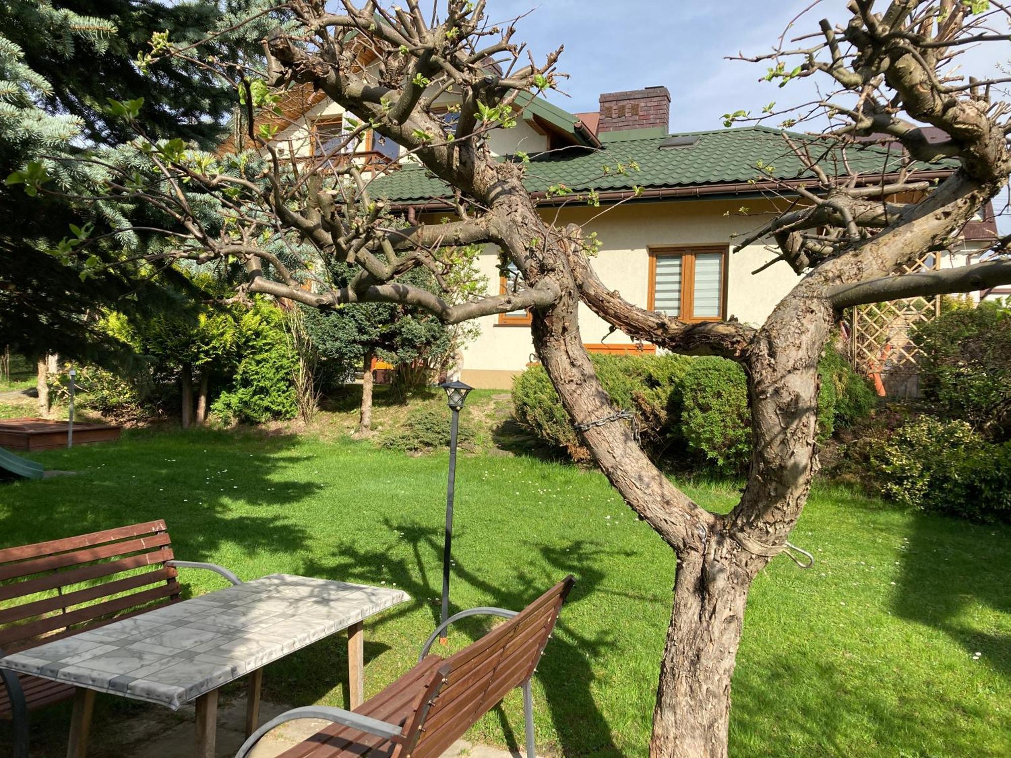 Apartamenty-Studio Noclegi Wczasy Wakacje Ferie - Pobyty Rodzinne Рабка Экстерьер фото